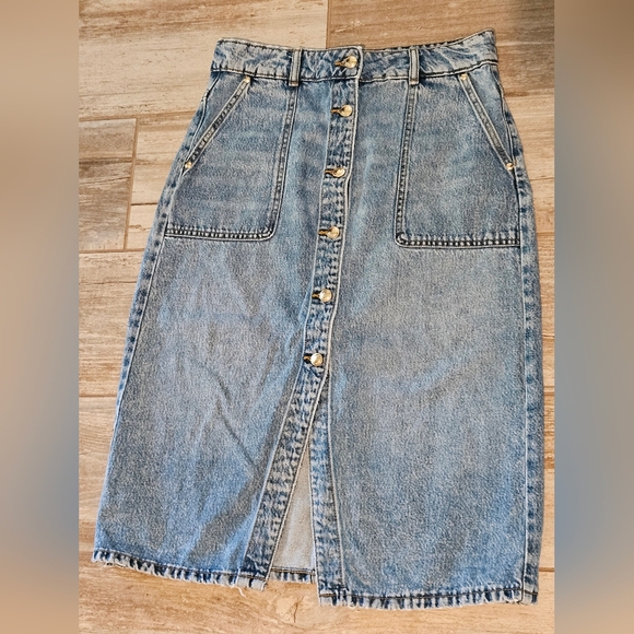 Michael Kors Dresses & Skirts - Michael Kors Denim Skirt EUC